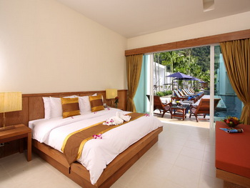 Thailand, Phuket, Kata Lucky Villa & Pool Access